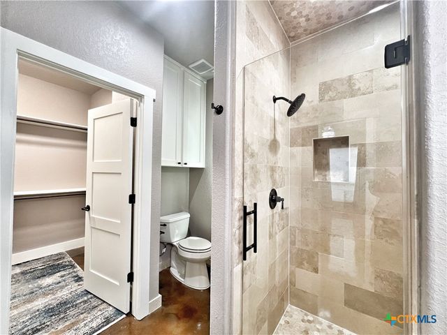 1704 Gruene Vineyard Crossing, New Braunfels, TX 78130