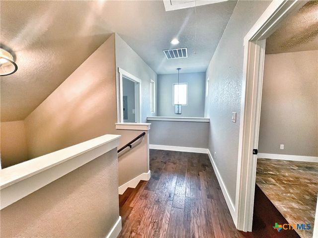 1704 Gruene Vineyard Crossing, New Braunfels, TX 78130