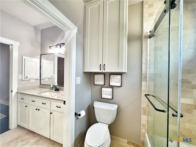1704 Gruene Vineyard Crossing, New Braunfels, TX 78130