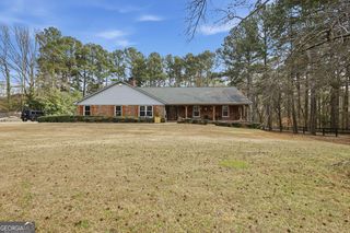 600 Springlake Road, Lawrenceville, GA 30045