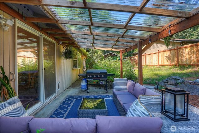 6919 81st Avenue NW, Gig Harbor, WA 98335