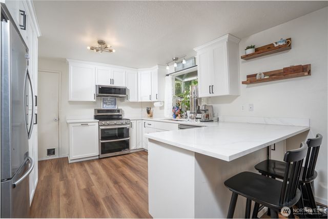 6919 81st Avenue NW, Gig Harbor, WA 98335