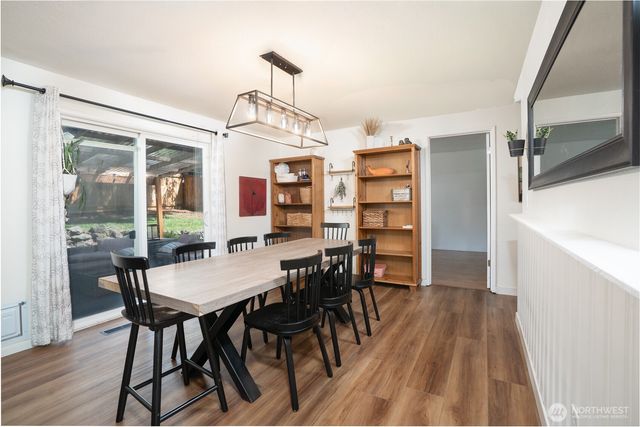 6919 81st Avenue NW, Gig Harbor, WA 98335
