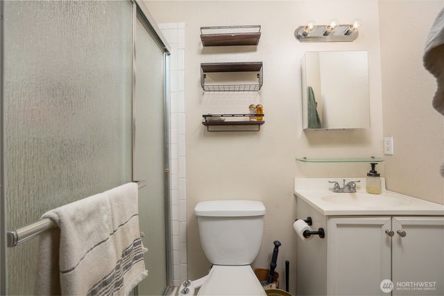 6919 81st Avenue NW, Gig Harbor, WA 98335
