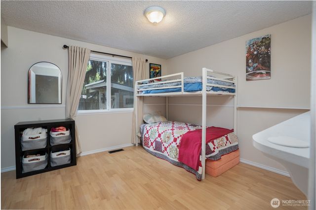 6919 81st Avenue NW, Gig Harbor, WA 98335