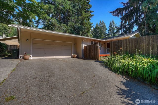 6919 81st Avenue NW, Gig Harbor, WA 98335