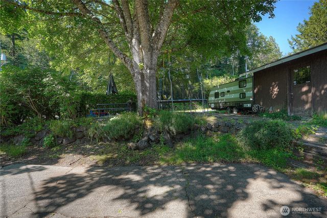 6919 81st Avenue NW, Gig Harbor, WA 98335