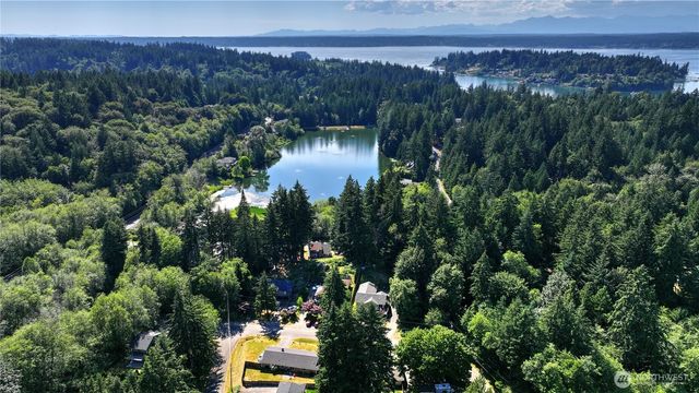 6919 81st Avenue NW, Gig Harbor, WA 98335