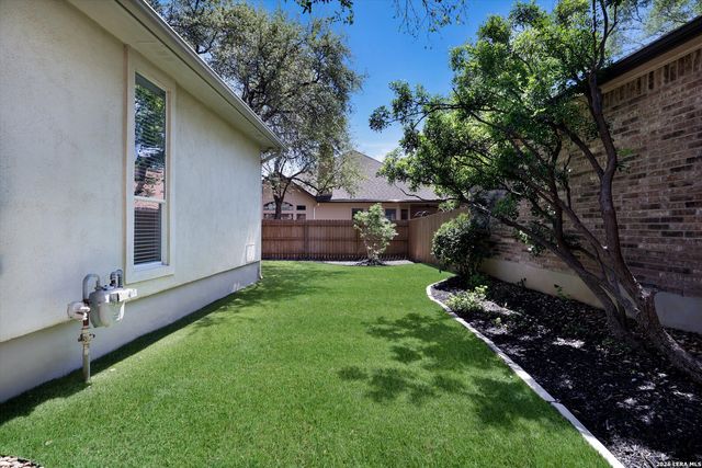 50 Amber Frst, San Antonio, TX 78232