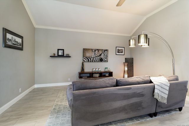 50 Amber Frst, San Antonio, TX 78232