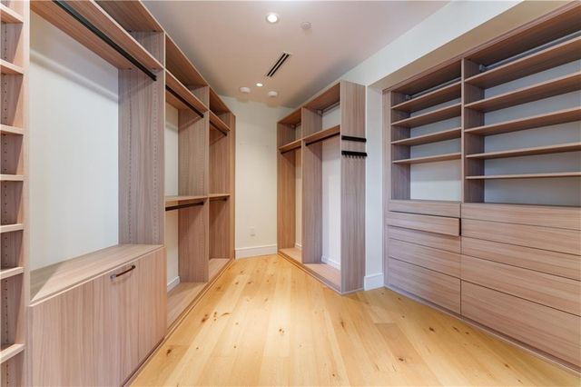 3376 Peachtree Road NE 34A, Atlanta, GA 30326