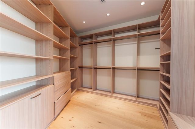 3376 Peachtree Road NE 34A, Atlanta, GA 30326