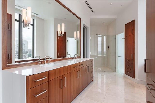 3376 Peachtree Road NE 34A, Atlanta, GA 30326