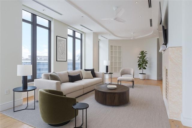 3376 Peachtree Road NE 34A, Atlanta, GA 30326