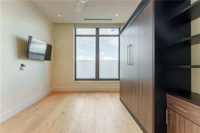 3376 Peachtree Road NE 34A, Atlanta, GA 30326