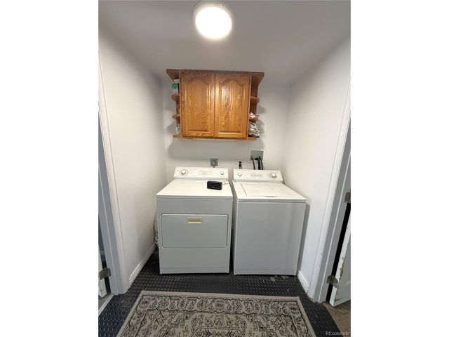 183 E Ave, Limon, CO 80828