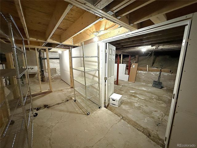 183 E Ave, Limon, CO 80828