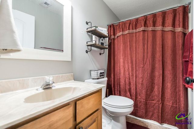 203 Morning Dove Lane, Warner Robins, GA 31088