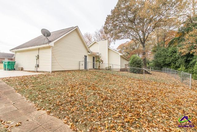 203 Morning Dove Lane, Warner Robins, GA 31088