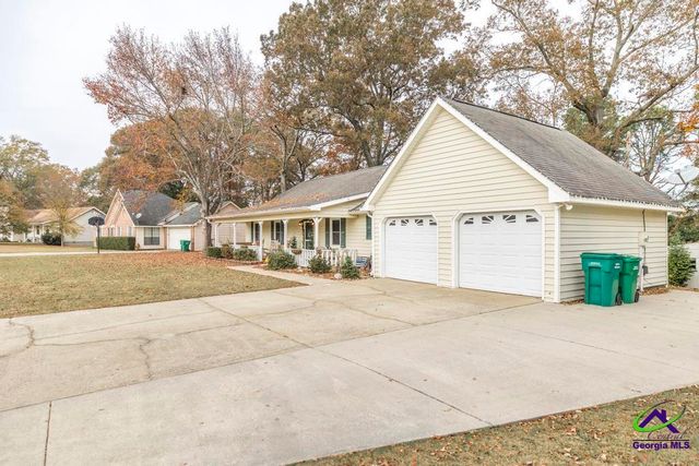 203 Morning Dove Lane, Warner Robins, GA 31088