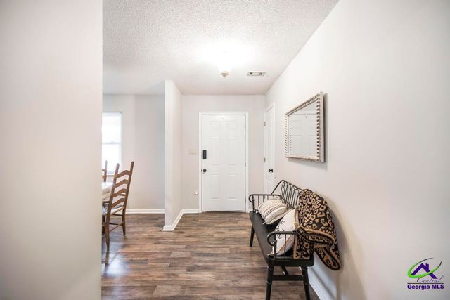 203 Morning Dove Lane, Warner Robins, GA 31088