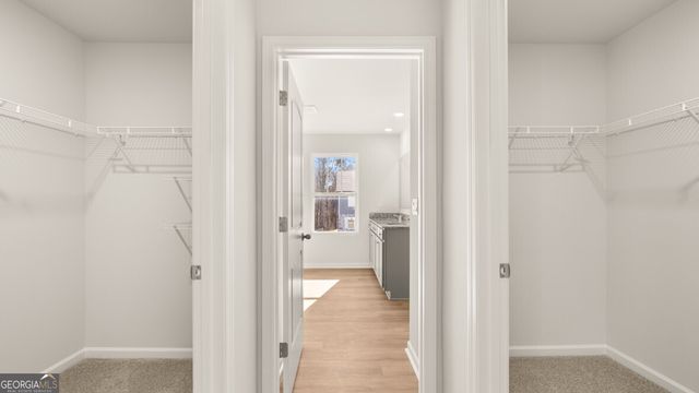 124 Crooked Lake Park, Villa Rica, GA 30180