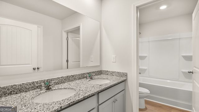 124 Crooked Lake Park, Villa Rica, GA 30180