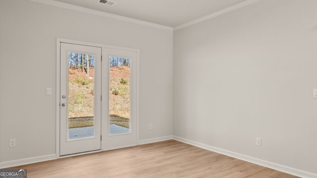 124 Crooked Lake Park, Villa Rica, GA 30180