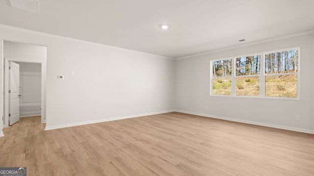 124 Crooked Lake Park, Villa Rica, GA 30180