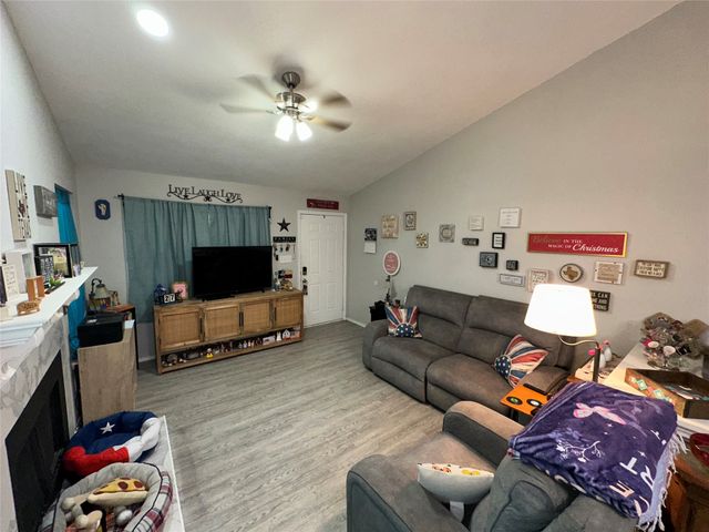 504 Rustic Court, Irving, TX 75060