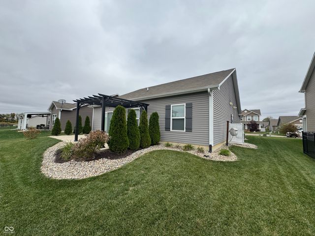 244 Sawdust Trail, Greenfield, IN 46140