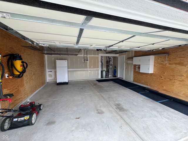 244 Sawdust Trail, Greenfield, IN 46140