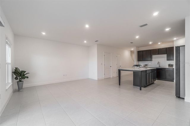 32123 POND APPLE BEND, San Antonio, FL 33576