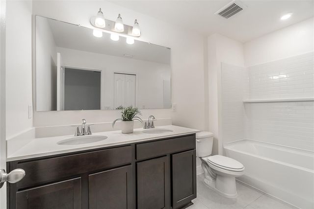 32123 POND APPLE BEND, San Antonio, FL 33576