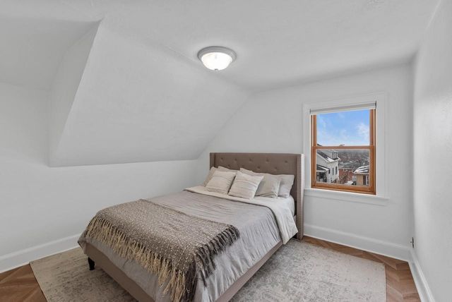 341 WILSON Avenue, Waukesha, WI 53186