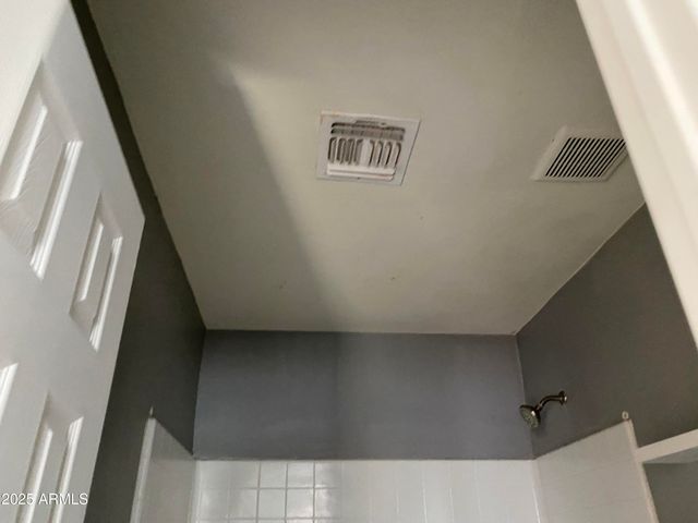 5231 W CAMBRIDGE Avenue, Phoenix, AZ 85035