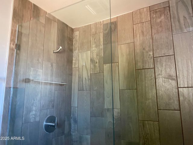 5231 W CAMBRIDGE Avenue, Phoenix, AZ 85035
