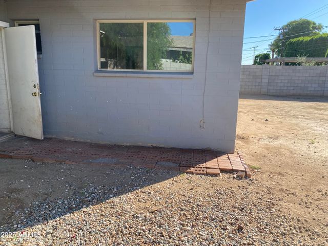 5231 W CAMBRIDGE Avenue, Phoenix, AZ 85035