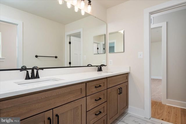 947 MARZOFF RD, Deale, MD 20751