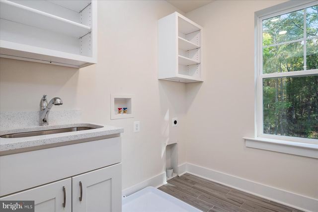 947 MARZOFF RD, Deale, MD 20751