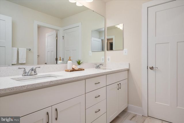 947 MARZOFF RD, Deale, MD 20751
