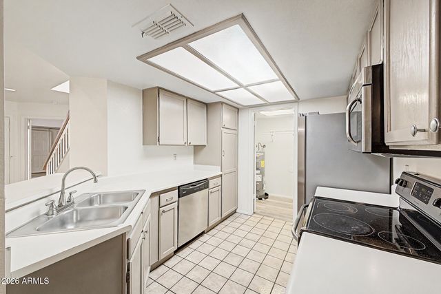 15447 N 1ST Place, Phoenix, AZ 85022