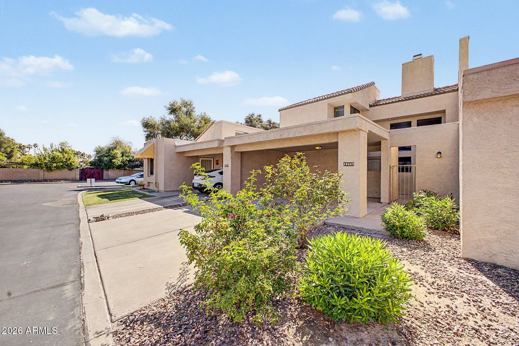 15447 N 1ST Place, Phoenix, AZ 85022 — photo 3