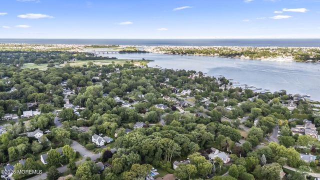 947 Birch Drive, Brielle, NJ 08730
