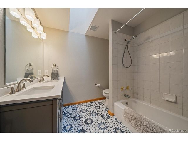 7082 Silverhorn Dr, Evergreen, CO 80439