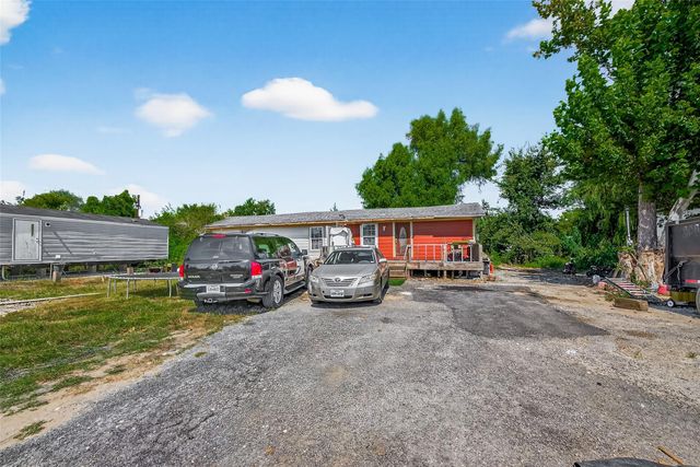 14215 Sweeney Road, Houston, TX 77060