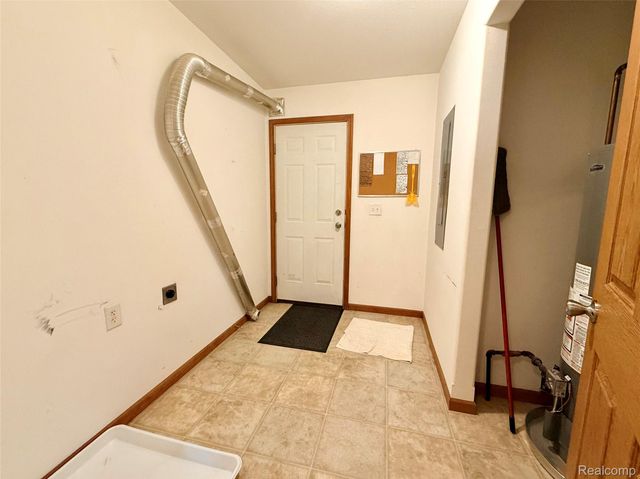 6378 11th Street, Otter Lake Village, MI 48464
