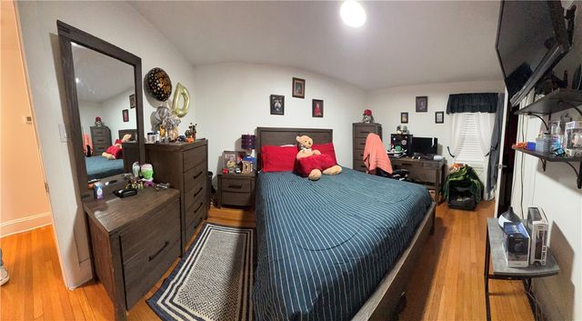 10 Spooner Street, Providence, RI 02907