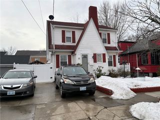 10 Spooner Street, Providence, RI 02907