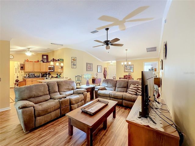 1016 MATTHEW AVENUE, Lady Lake, FL 32159